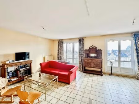 lumineux t4 de 81 m² avec balcon à nevers