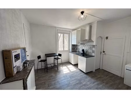 location appartement  m² t-1 à alençon  460 €