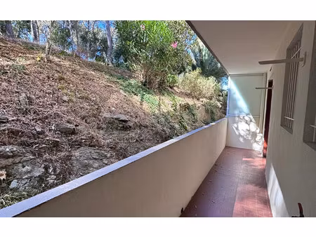location appartement  m² t-3 à la seyne-sur-mer  1 050 €