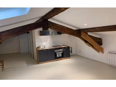 location appartement  100 m² t-3 à mazamet  555 €