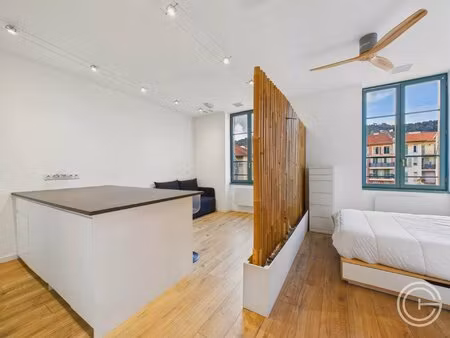 appartement studio meuble - 1 place ile de beaute - nice port