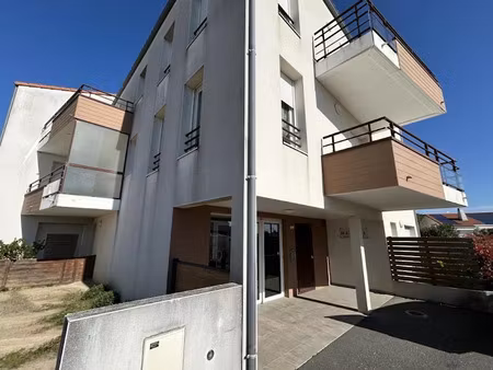 vente parking 14 m² à chateau-d'olonne (85180)  12 500 €
