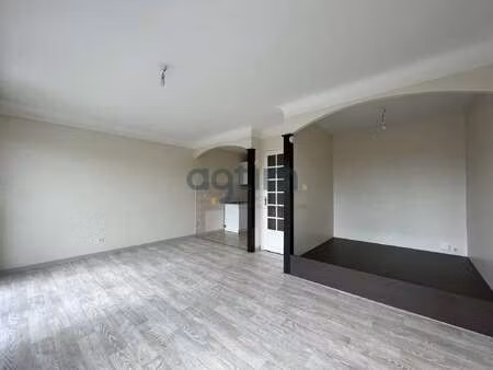 location appartement t1 à la roche-sur-yon (85000) : à louer t1 / 33m² la roche-sur-yon