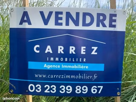 terrain 822 m² chauny