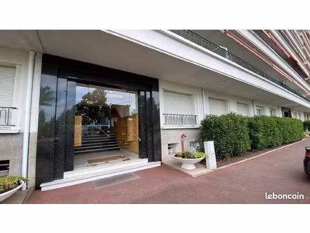 appartement 5 pièces 94 m²
