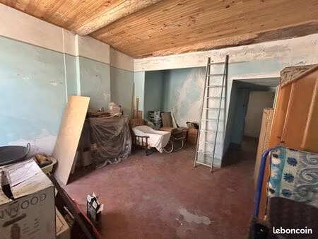 triplex à rénover