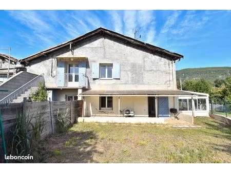 maison 5 pièces 94 m²
