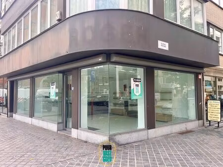 surface commerciale à louer à antwerpenstraat 1 ostende (rbw19701)