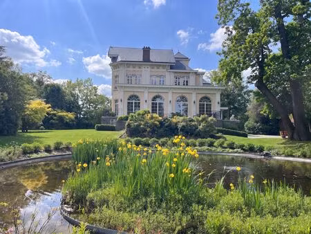villa à louer avec terrasse et jardin   uccle (rbw19702)