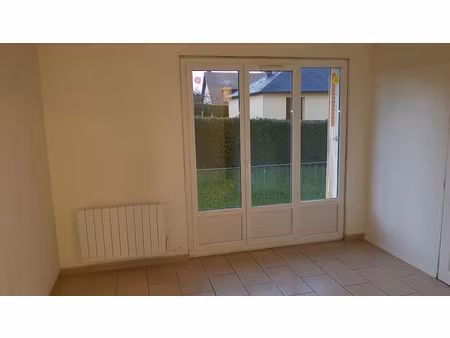 location appartement 3 pièces 53 m² à la neuve-lyre (27330)  495 €