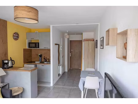 location meublée appartement 1 pièce 21 m² à les sables-d'olonne (85100)  480 €