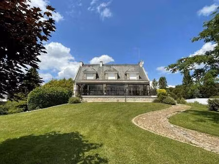 vente maison à rochefort-en-terre (56220) : à vendre / 257m² rochefort-en-terre