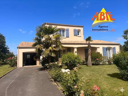 vente maison 4 pièces 152 m² benet (85490)