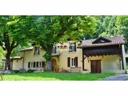 propriété : maison de 193 m² avec terrain arboré de 6540 m²