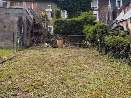 maison à rénover complètement ! idéal investisseurs !