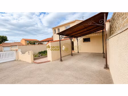 villa 2f t5 sur 210m² de parcelle possibilite stationnement cam