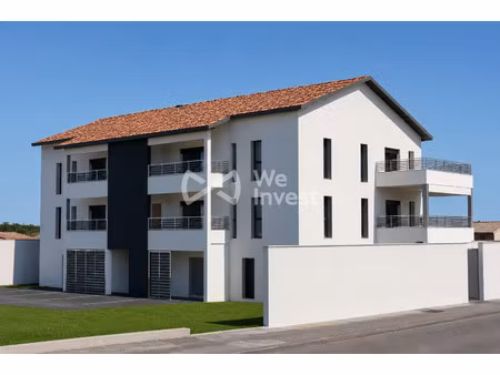 terrain avec permis purgé pour réalisation de 9 logements