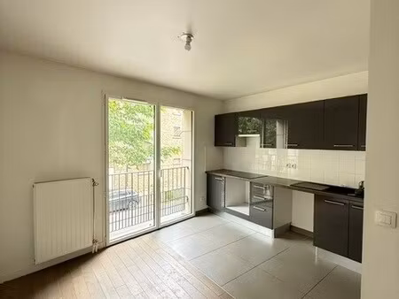 bel appartement de 4 pieces - chaville - immeuble recent