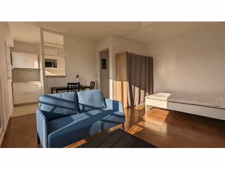 location appartement 1 pièce  27.00m²  juvisy
