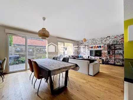 appartement lumineux et confortable avec terrasse