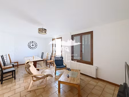 colocation tout confort chambre disponible dans grande mai