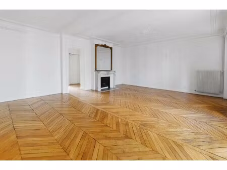 paris viii - beau 3/4 pièces de 87 m2 - 2 chambres - quartier europe.
