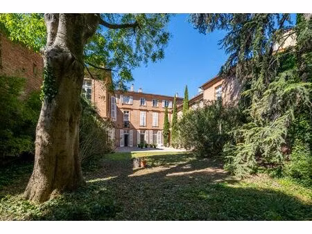 appartement de prestige dans un hôtel particulier du xviie –