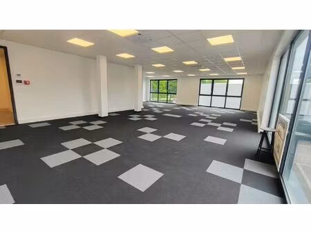 rosheim - bureau neuf de 105 m² + salle de détente à partager
