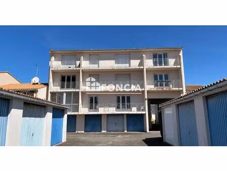 les sables d'olonne proche centre - garage fermé - idéal stationnement ou stockage