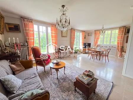 rare! maison sur vaste terrain divisible