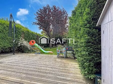 maison de 5 pièces de 101 m2 au coeur de la commanderie des templiers - secteur très prisé
