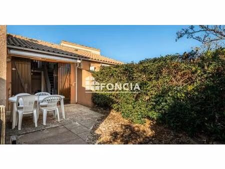 sans vis à vis ! maison 2 pièces - jardin - piscine - parking - au grazel
