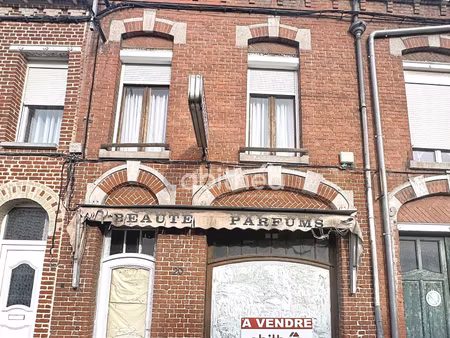 maison de ville à fort potentiel