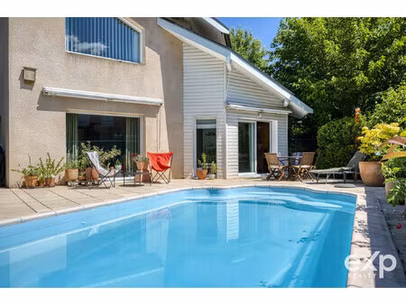 maison individuelle  5 chambres  147m2