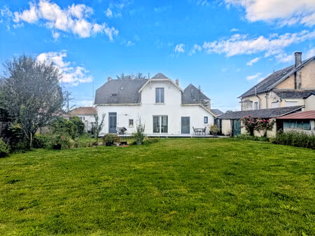 maison à vendre à ménigoute (79340) - deux-sèvres
