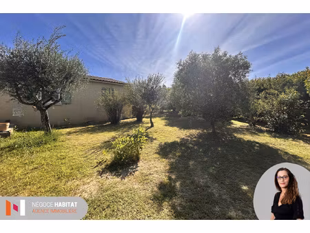 villa plain pied sur 1209 m2