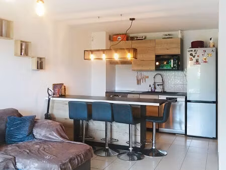 appartement ambes 2 pièce(s) 43.32 m2