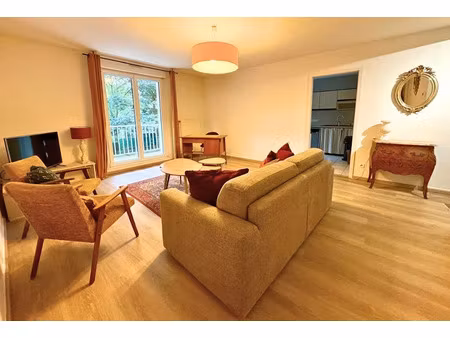 location meublée appartement 2 pièces 61 m² à strasbourg (67000)  1 030 €