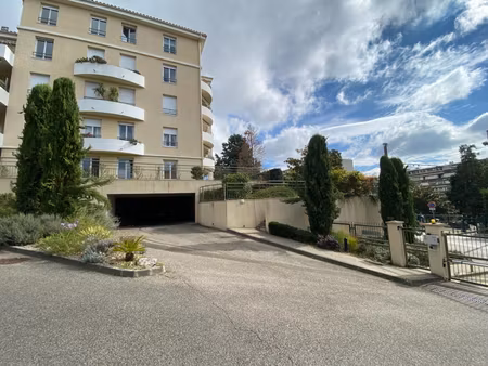 garage caluire au 55 rue margnolles