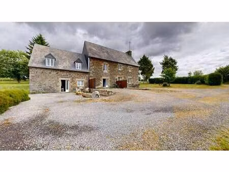 vente demeure d'exception à cuves (50670) : à vendre / 225m² cuves