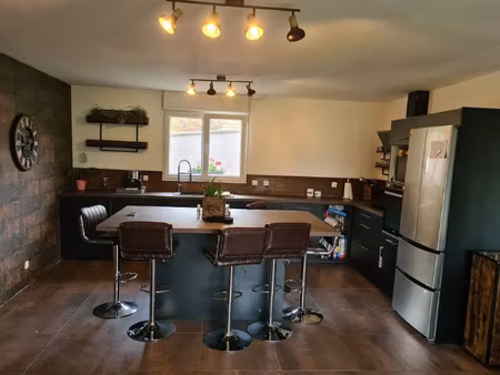 location maison au mesnil-aubert (50510) : à louer / 67m² le mesnil-aubert