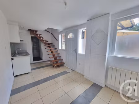 location appartement 2 pièces 31.47 m² à sucy-en-brie (94370)  795 €