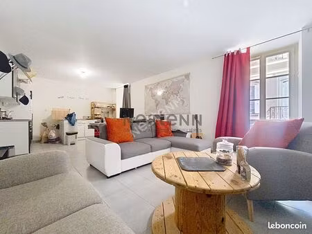 appartement 2 pièces 53 m²