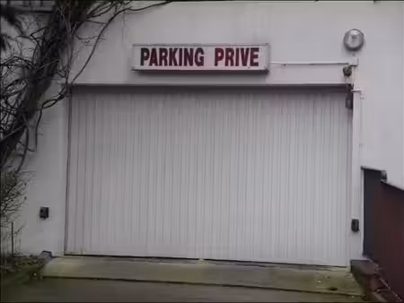 location parking à montgeron (91230)  49 €