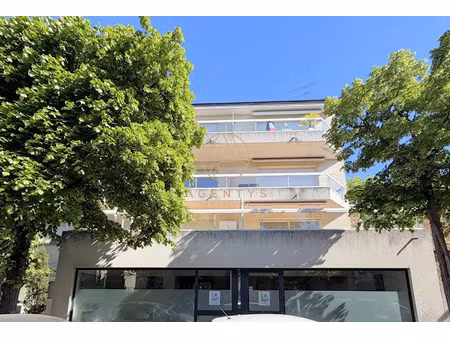 location locaux professionnels 0 pièces 119 m² à saint-maur-des-fosses (94100)  2 594 €