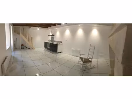 location maison 2 pièces 53 m² à melle (79500)  600 €