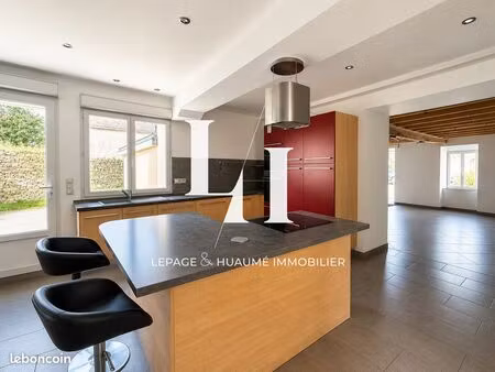 maison 6 pièces 121 m²
