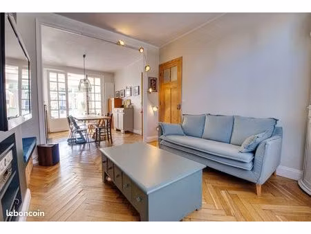 maison 5 pièces 130 m²