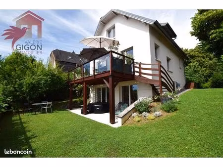 maison 7 pièces 135 m²