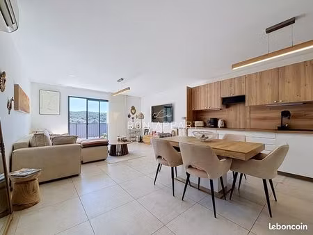 appartement 2 pièces 61 m²